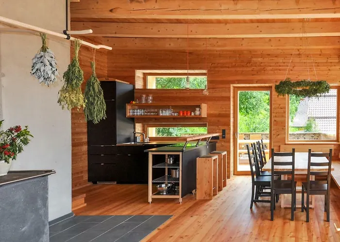 Smart Wood House بيت للعطل